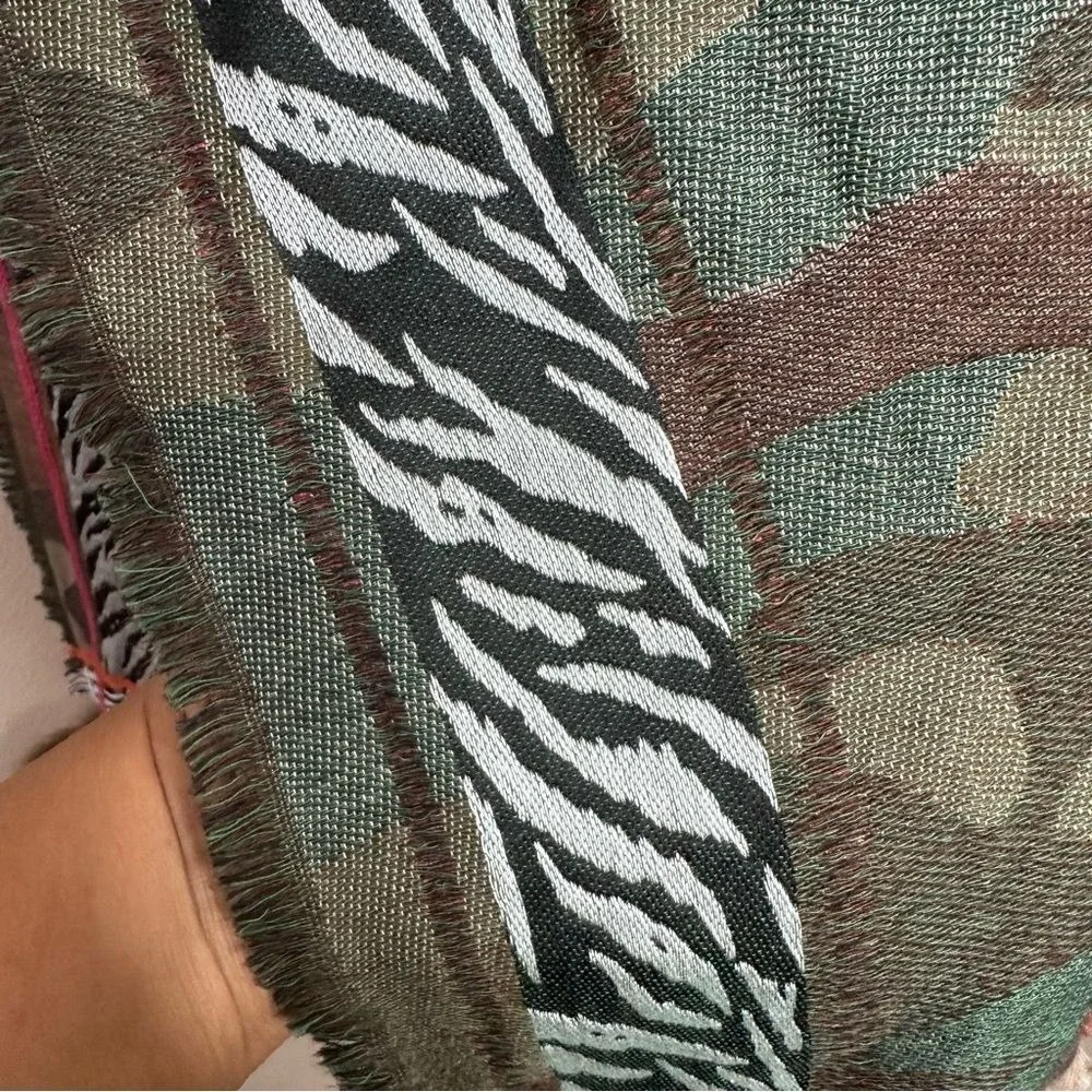 Mitchies Camo StarZebra Print Wrap Scarf Fox Fur Pom Poms Green Pink Cotton Wool